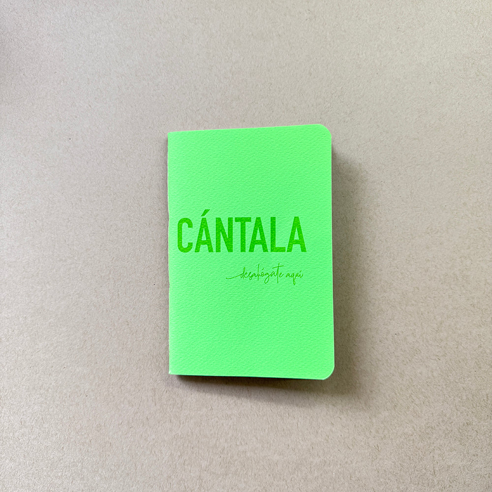 Libreta artesanal costeña – cuaderno de bolsillo colores vibrantes
