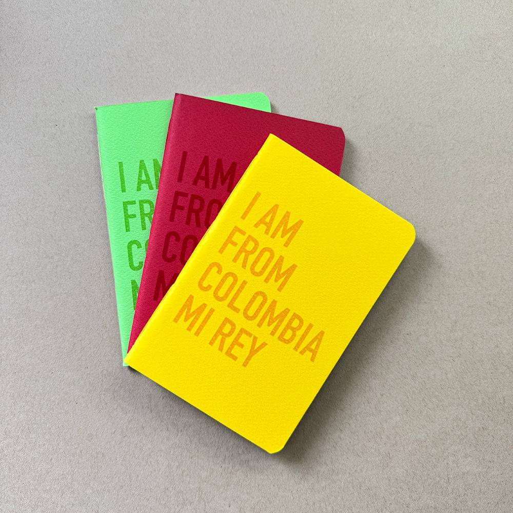 Libreta artesanal costeña – cuaderno de bolsillo colores vibrantes