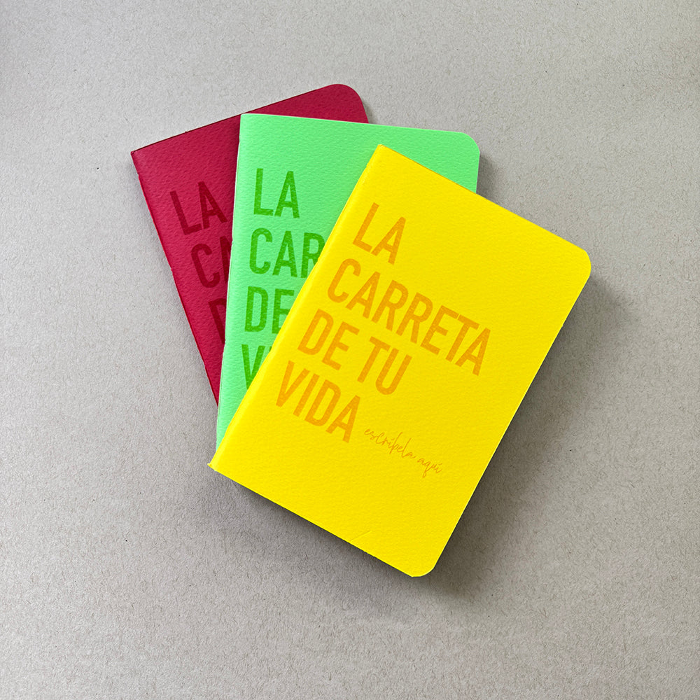 Libreta artesanal costeña – cuaderno de bolsillo colores vibrantes